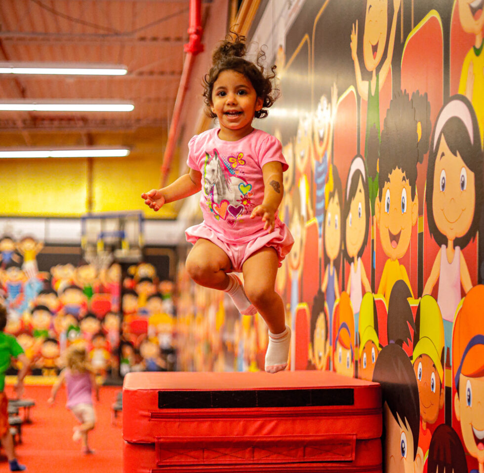 10 months 2 years SWAG KIDS GYM